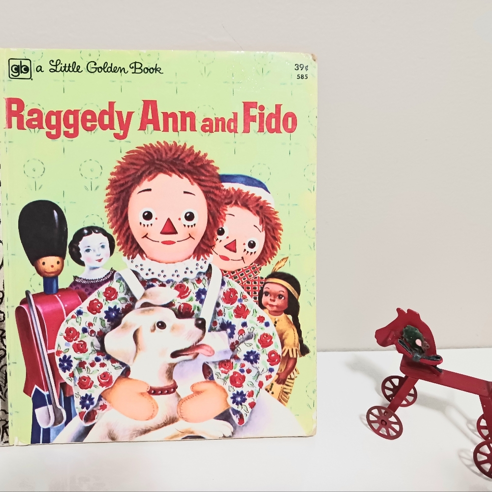 Vintage 1973 a Little Golden Book,Raggedy Ann& Fido, 39 cents,